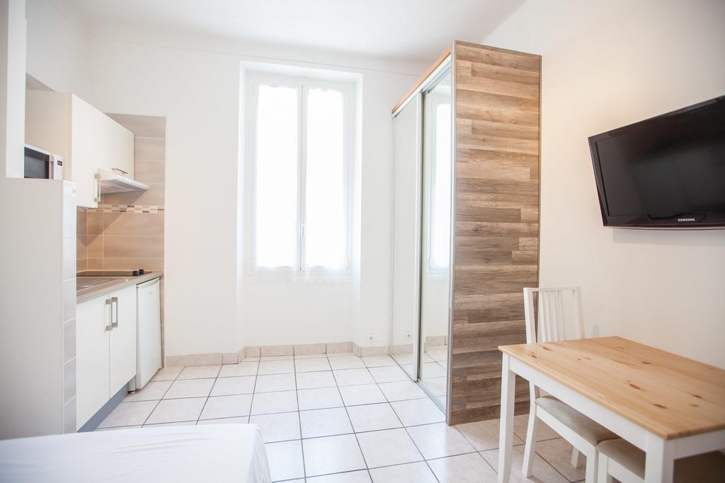 Appartements Foch Cannes Chambre photo